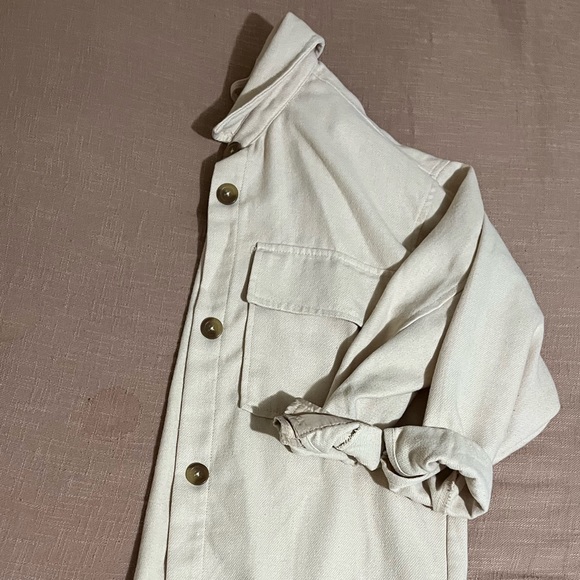 Oversized Shacket - Picture 2 of 2